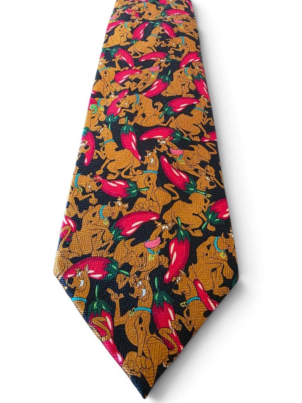Scooby-Doo 100% Silk Tie Hanna-Barbera Chili Pepper Novelty Necktie 2001